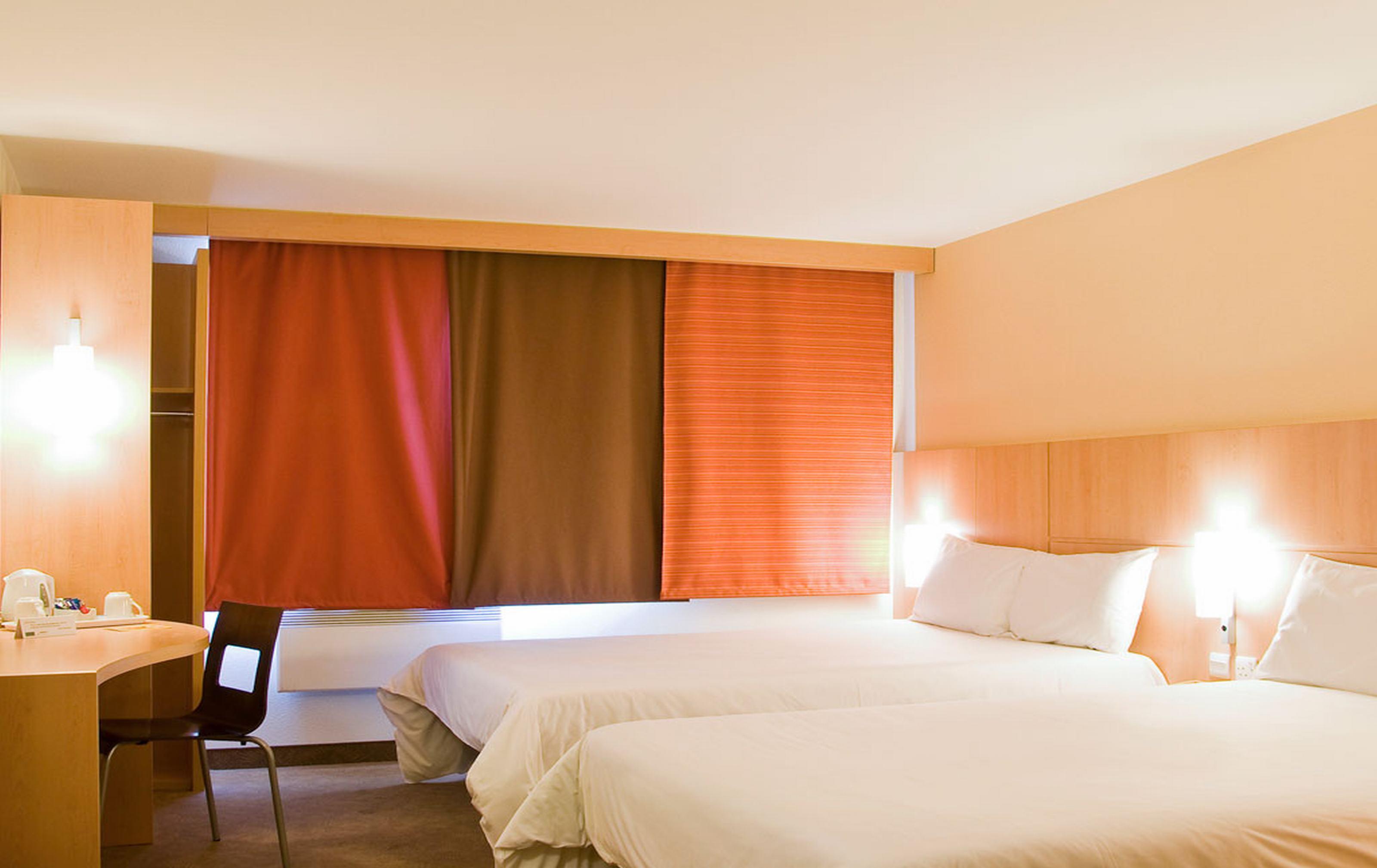 Ibis Hotel Дублин Экстерьер фото