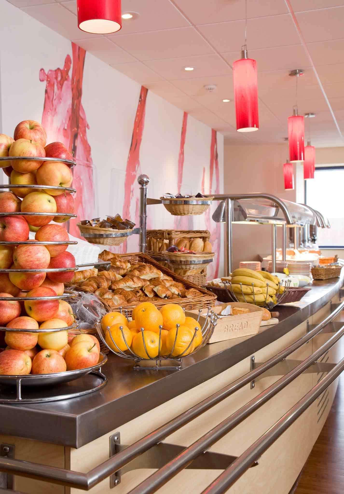 Ibis Hotel Дублин Ресторан фото