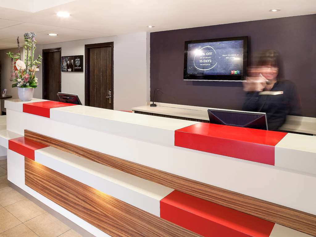 Ibis Hotel Дублин Экстерьер фото