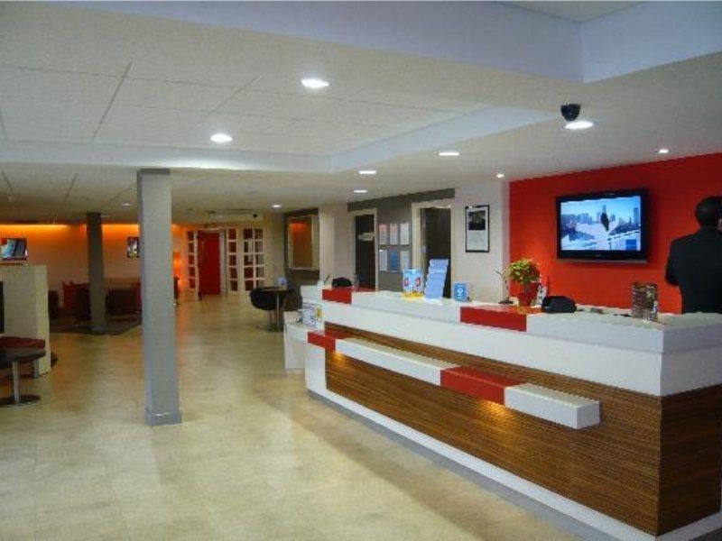 Ibis Hotel Дублин Экстерьер фото